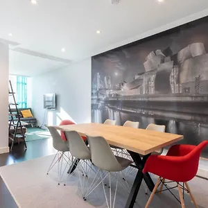 Big Lux Beachcity Ap 01 , Bilbao Spagna